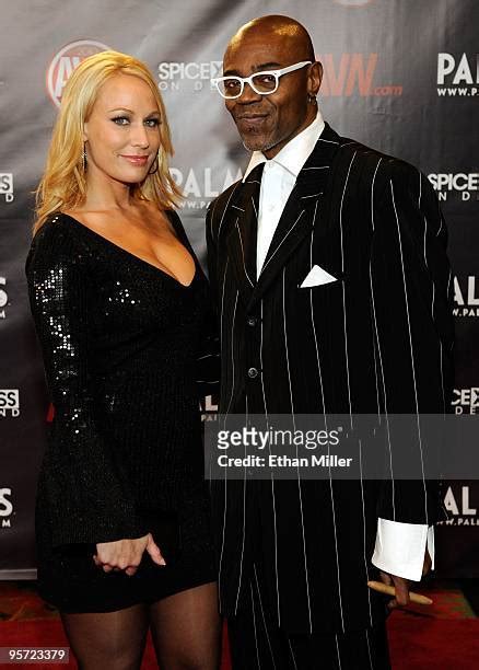 Sean Michaels Photos And Premium High Res Pictures Getty Images