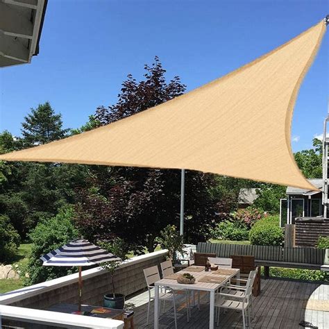 10 Creative Backyard Patio Umbrella Ideas To Upgrade Your Outdoor Space