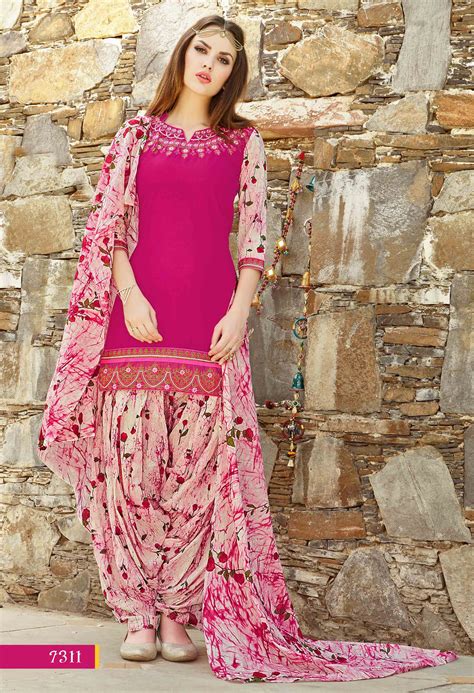 65+ latest punjabi suit designs 2021 | patiala shalwar suit design 2020. Punjabi Suits Pictures, Images