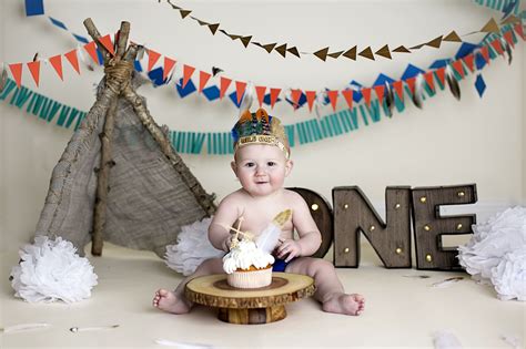 Your little one is officially leaving babyhood behind and this milestone birthday will be one to remember, and these first birthday gift ideas for a fun birthday photoshoot. Southwest cake smash, One year boy photo shoot, cake smash ...
