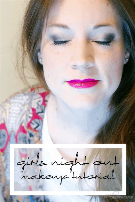 12 Extra Glam Makeup Looks For An Awesome Girls Night Out