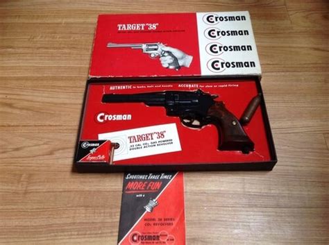 Crosman Excellent 38t 22 Cal Co2 Pistol In The Box With Ammo I Sell