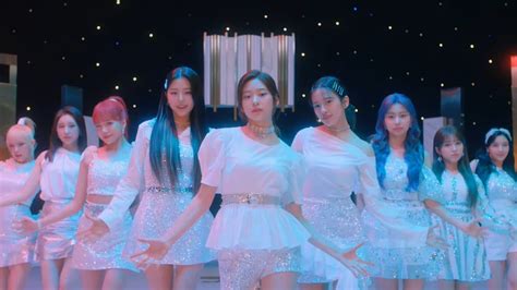 All its nourishing ingredients gradually dissolve into the cells throughout the night to stimulate cell renewal while you sleep. AsiaMag | IZ*ONE : "Secret Story of the Swan" MV