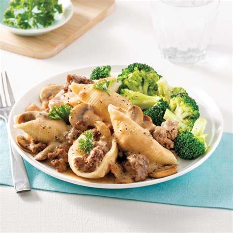 We did not find results for: Coquilles farcies au boeuf Stroganoff - Recette