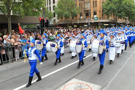 Melbourne Spectators Admire Divine Land Marching Bands Performance In