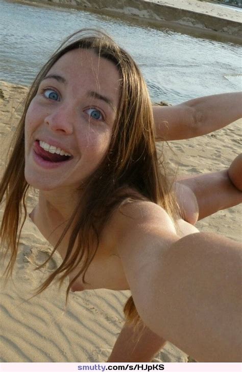 Amateur Nude Beach Selfie