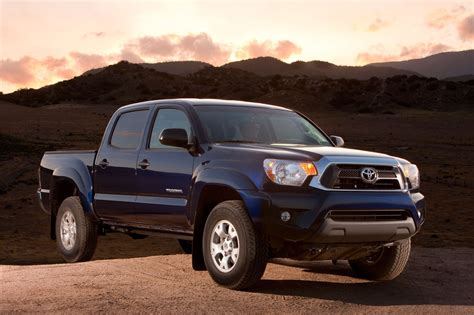 Daily Cars 2012 Toyota Tacoma Debuts Restyled Exterior Interior And
