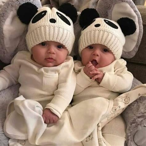 Lindos Bebes Pandas🐼 Moda De Bebés Fotos De Bebés Gemelos