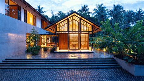 South Indian House Design With Traditional Kerala Sty