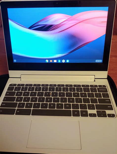 Lenovo Chromebook C330 White 64gb 4gb Lrwa33403 Swappa