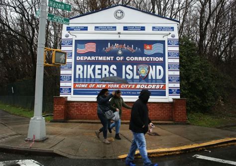 Inmate Escape Causes Chaos And Panic On Rikers Island