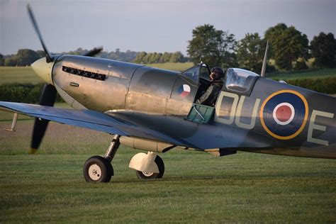 Pin On British Ww2 Aircraft