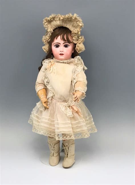 Antique 24 French Unmarked Tete Jumeau Bisque Doll Size 12 Closed