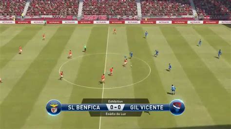 Remate fallado por tim hall (gil vicente) remate de cabeza desde el centro del área muy cerca del palo derecho pero se marchó ligeramente desviado. PES 2015: SL Benfica vs Gil Vicente F.C. (14ª Jornada ...