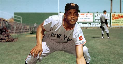 Monte Irvin Star Outfielder Who Lost His Prime To Racism Dies At 96 The New York Times