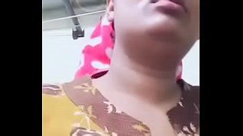 Swathi Naidu Sexy And Nude Bath Part Xvideos Com