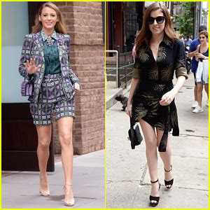 Blake Lively Anna Kendrick Look So Stylish Promoting A Simple Favor