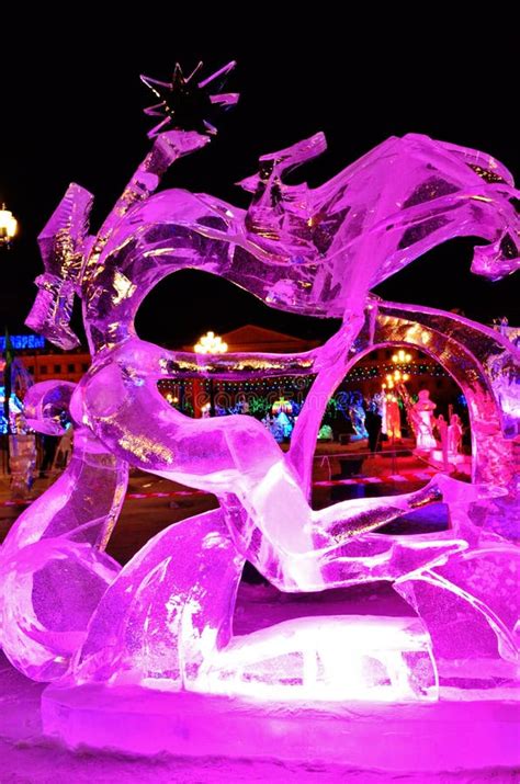 352 Ice Sculpture Woman Photos Free And Royalty Free Stock Photos From