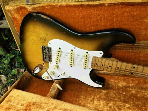 1957 Fender Stratocaster Vintage And Modern Guitars