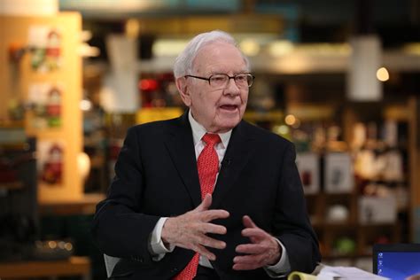 You stand at the plate, the pitcher throws you general motors at 47! Warren Buffett on the mistakes investors make