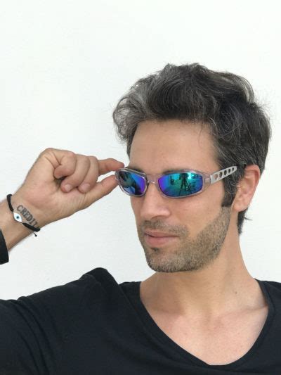 Plastic Frame Sunglasses Goggles In Neon Yellow Color And Mirror Lenses