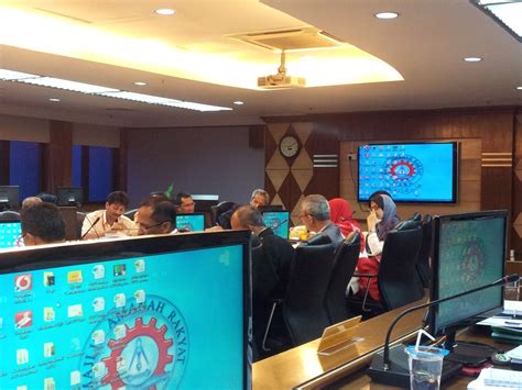 Institut kemahiran mara kuala lumpur kualalumpur.ikm.edu.my. Mesyuarat Pengarah-Pengarah IKM dan KKTM ( 2 - 4 April ...