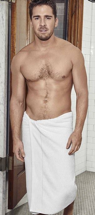Hugh Sheridan Strips Down To Promote Bath Towels Daily Mail Online