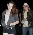 Kristen Stewart Reconnects with Dad at Florence + The Machine Concert