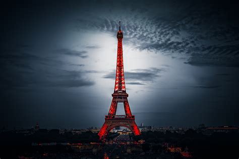 Download 2048x1365 Eiffel Tower Paris France Dark Photography