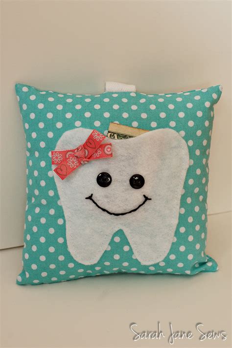 Sarah Jane Sews Tooth Fairy Pillow