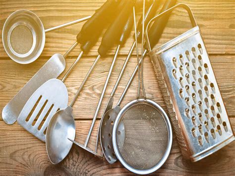 A kitchen is a room or a place in a house where food is prepared and served. 20 common household utensils and their English names