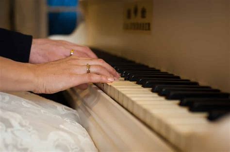 5 Charming Pieces Of Classical Music For Weddings Cmuse