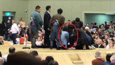Women Enter Sumo Ring To Save Mans Life Get Kicked Out For Being Female