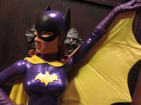 Action Figure Barbecue A New Batgirl Review Batgirl Bust From Batman