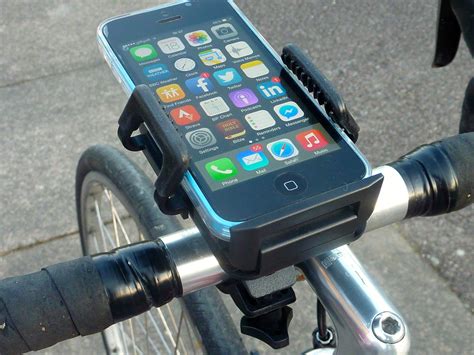 Bike smartphone mounts the following cases mount in different ways: Review - Olixar universal bike phone mount - The Cycle ...