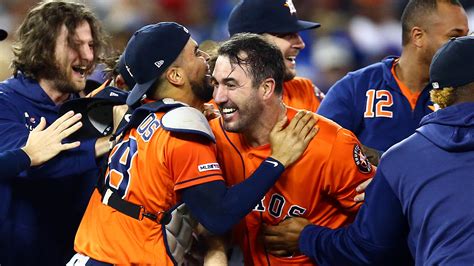 Justin Verlander Joins The Three No Hitter Club The New York Times