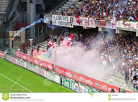Scopri su salernitana.it il ruolino di marcia della squadra granata, che milita in serie b. Dangerous stadium editorial photography. Image of fans ...