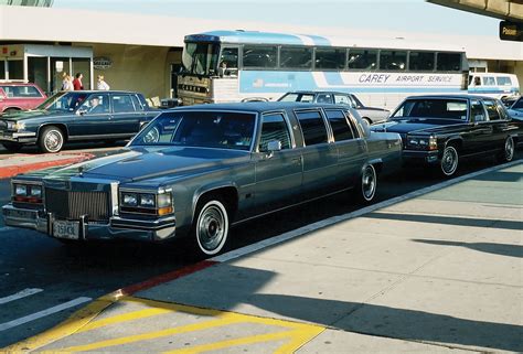 Jfk Limo At Airport How About This Limo Like It See Way More