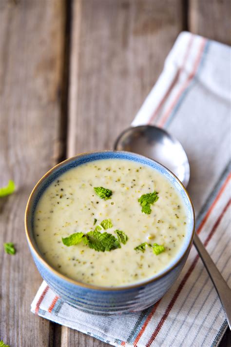 4 Ingredient Broccoli Cheese Soup Slenderberry