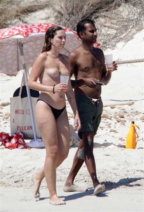 Chris Brown Nude On Beach Telegraph