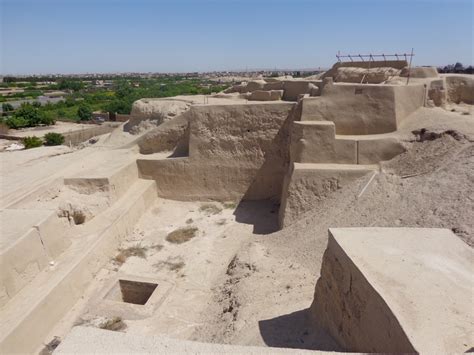 A Cultural Insight Into Tepe Sialk An Ancient Archeological Site In Iran