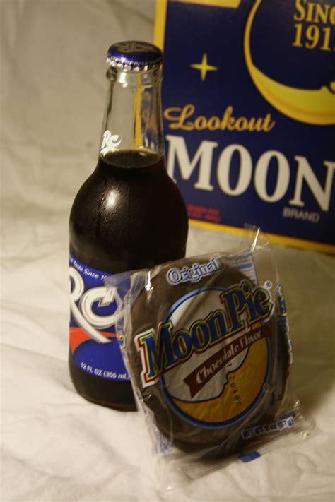 Piece Of Southern History Moon Pies Southern Comfort Southern Recipes