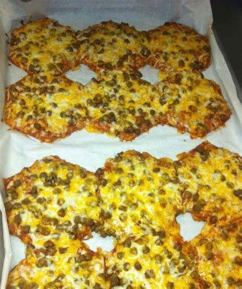 Mexican Pizza Was Always The Highlight Of My School Lunches Nostalgia