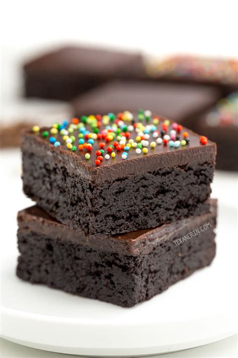 Bahan a 100 g coklat masakan 75 g mentega. Resepi Brownies Moist : Brownies Yang Walla Sedap Nyer ...
