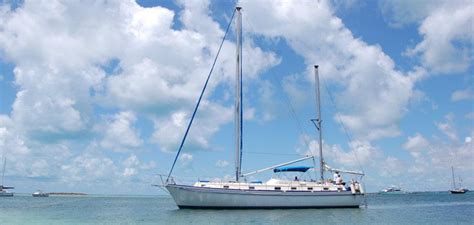 Bahamas Barefoot Sailing Half Day Sail And Snorkel