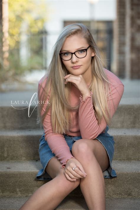 Westfield Senior Pictures With Laura Arick Photography