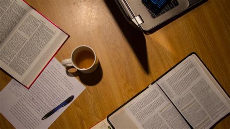 Man Studying Wallpapers Wallpaper Cave