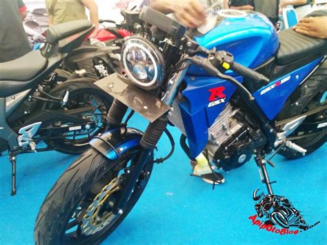 Di indonesia, suzuki ts125 sempat booming di era. Suzuki GSX-R150 is a cool looking bike, even in Café Racer form, checkout!