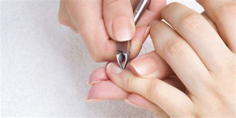 A How To Guide To Treating Those Annoying Hangnails Huffpost