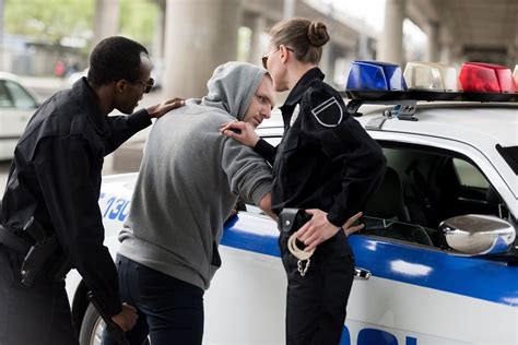 4 Key Points About Resisting Arrest And Obstructing An Officer